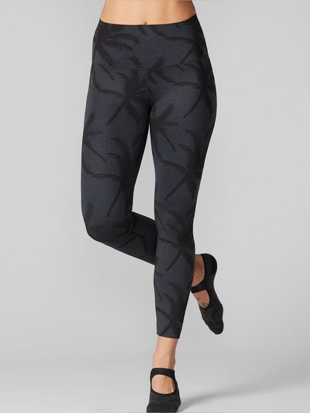 Tavi Noir High Waisted 7/8 Tight, Charcoal Palm, Small